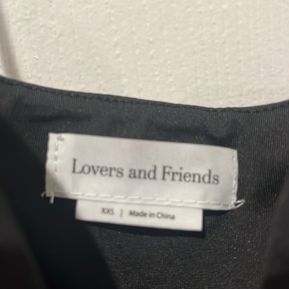 Lovers + Friends going out top - Picture 2 of 3